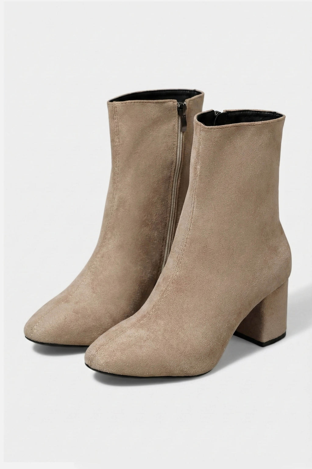 Classic Heeled Ankle Boots for Women - Luxe Winter Comfort - Stylish Footwear for Cold Weather